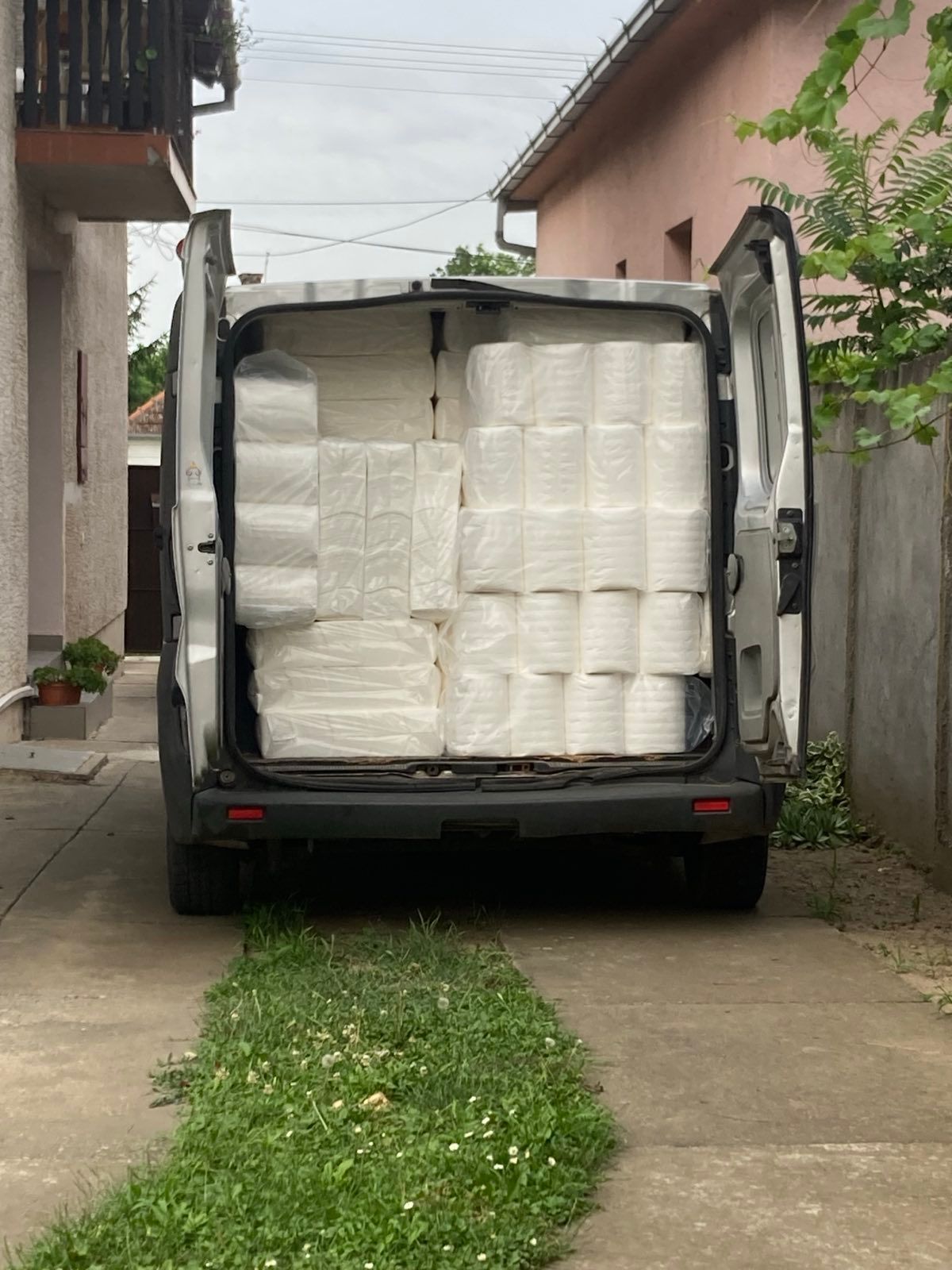 Kombi pun papira, MS Papir Delux